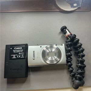 Canon powershot elph 180 20 mp